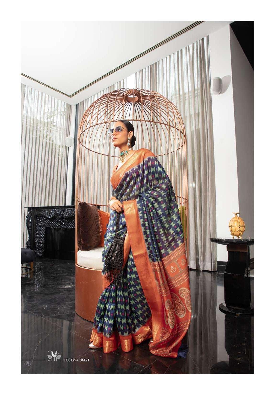 Vipul Kashmir Beauty Saree - Image 3