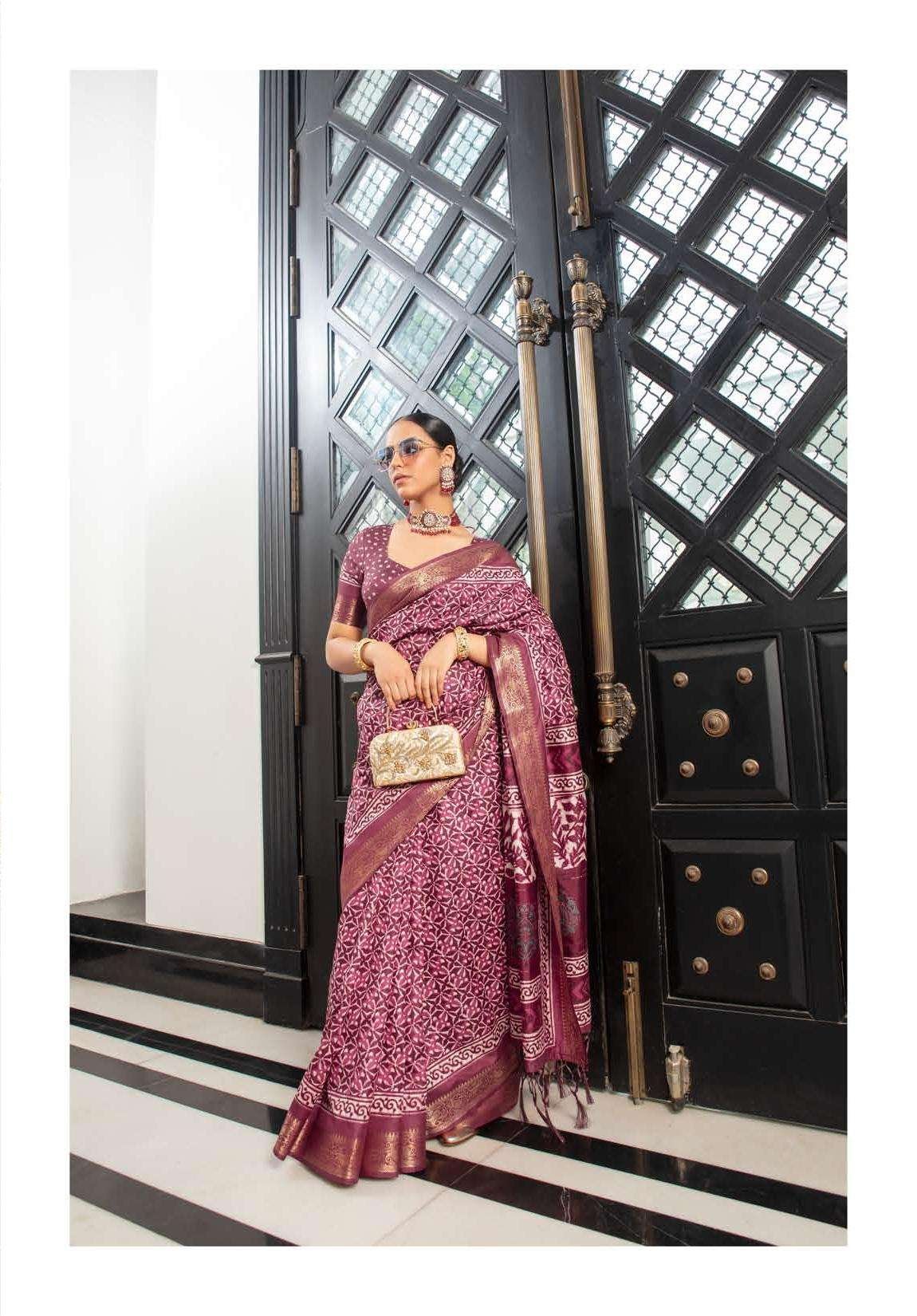 Vipul Kashmir Beauty Saree - Image 11