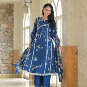 A 37 3 Piece Ready to Wear