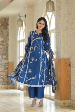 A 37 3 Piece Ready to Wear