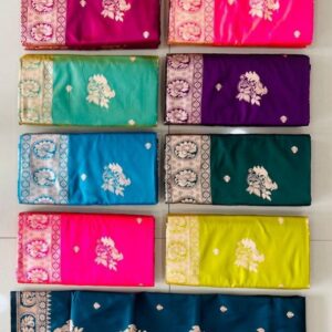 Soft Silk Woven Saree with Traditional Zari Border