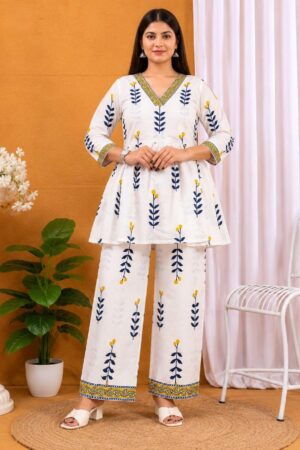 White & Navy Blue Floral Printed Cotton 2 Piece Co-Ord Set for Women