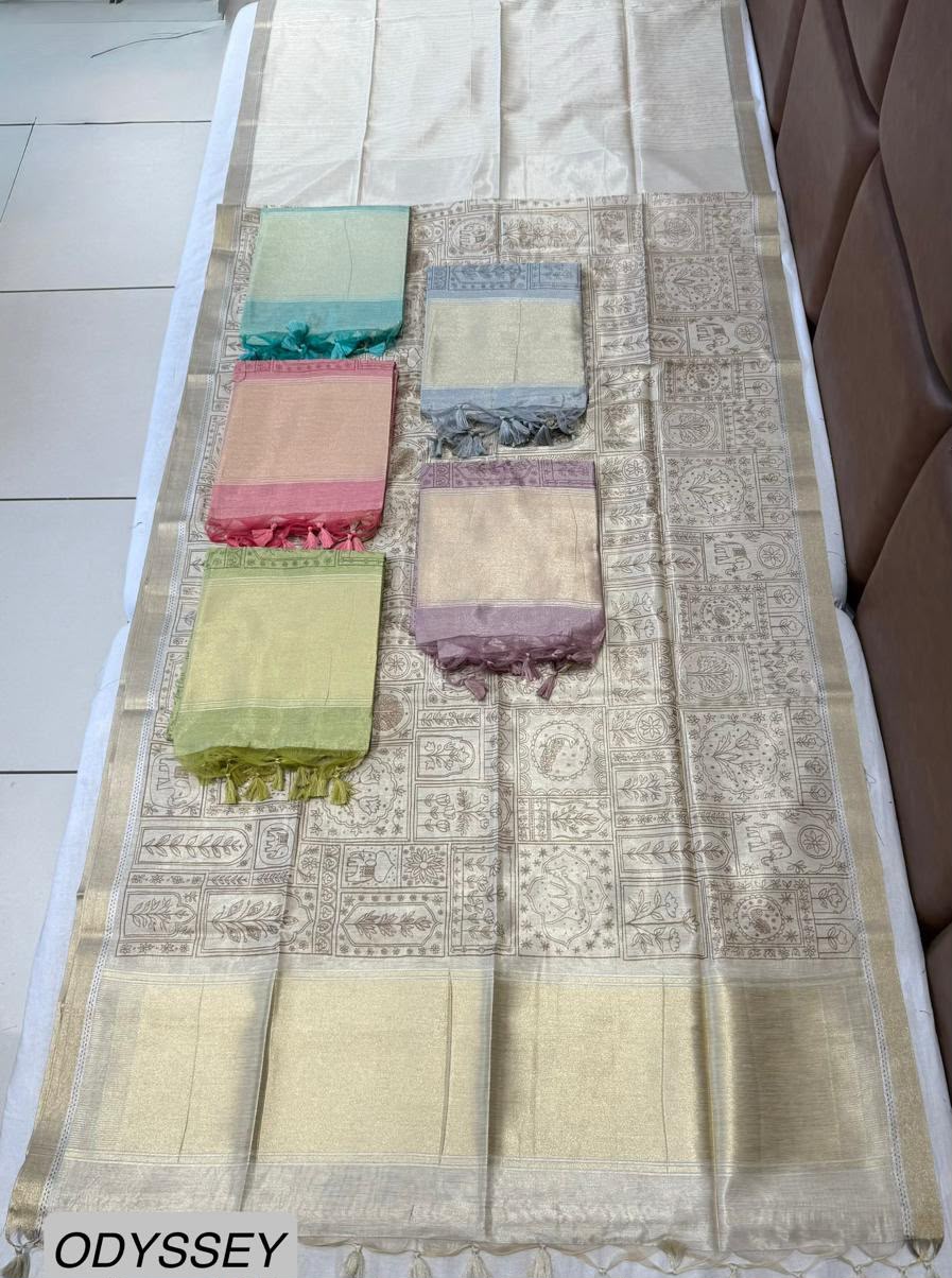 Ivory Gold Jamdani Saree with Traditional Heritage Panel Pallu & Zari Border - Image 2